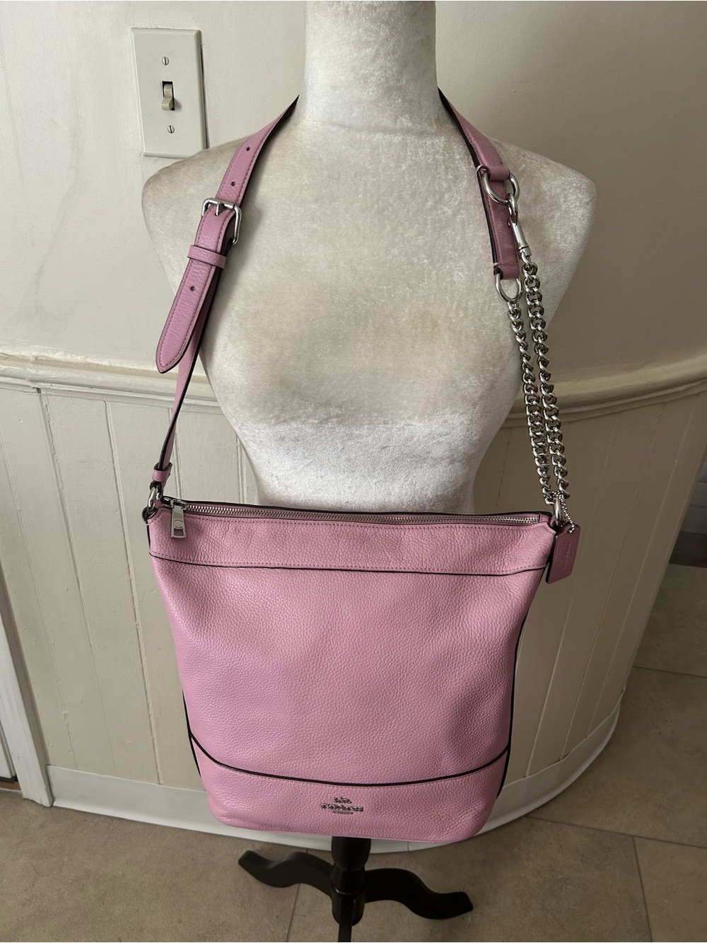 Coach Paxton Duffle In Tulip Pink Pebble Leather-Excellent Condition!